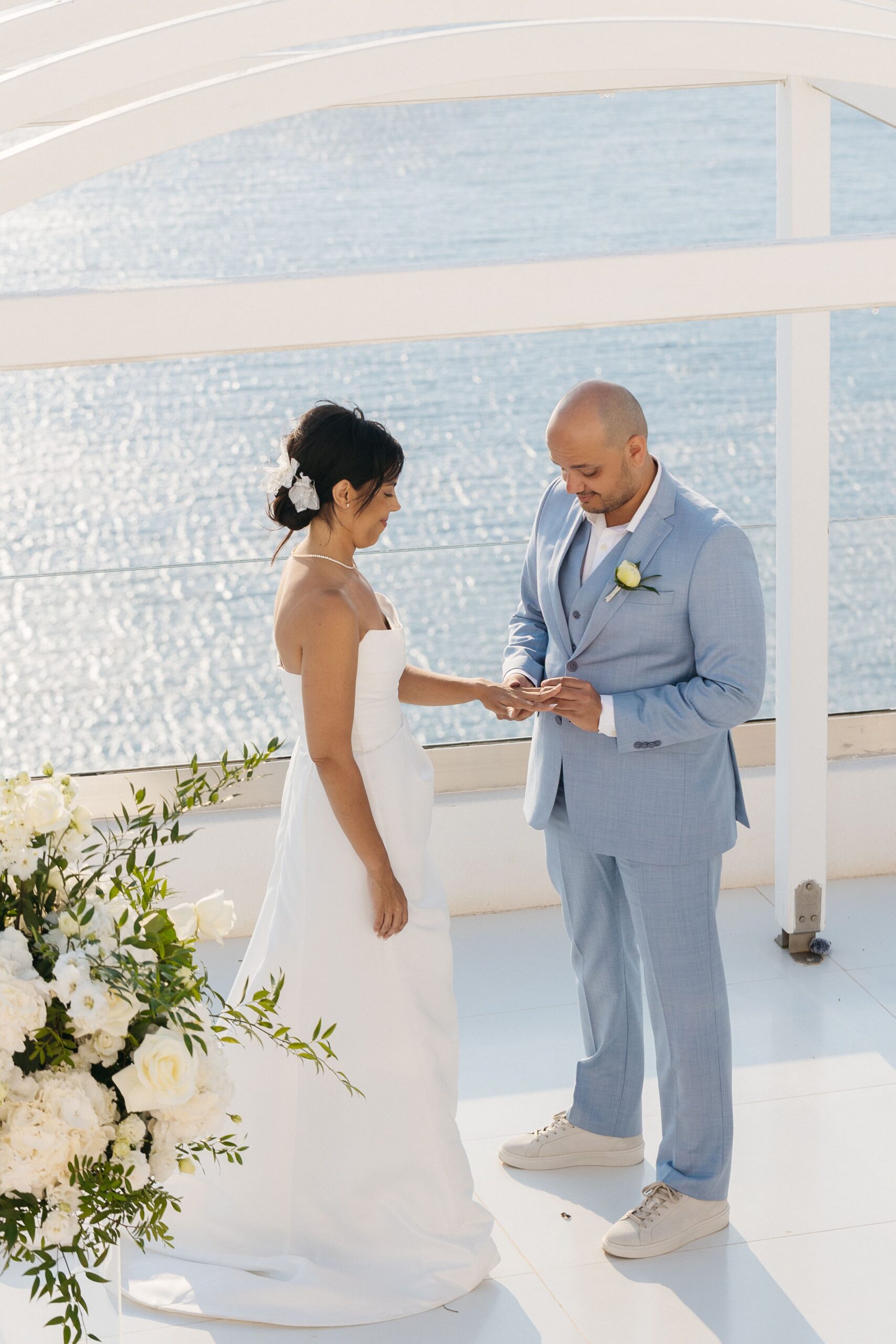 cerimonia casamento em santorini grecia