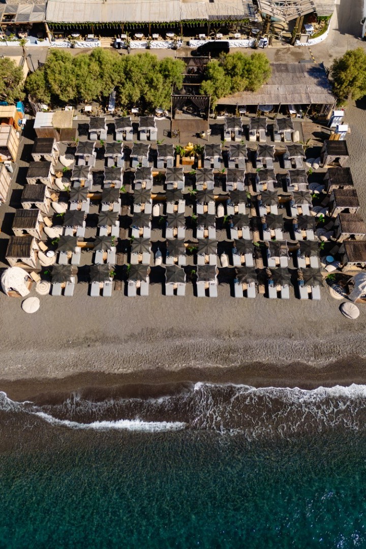Fortyone beach santorini