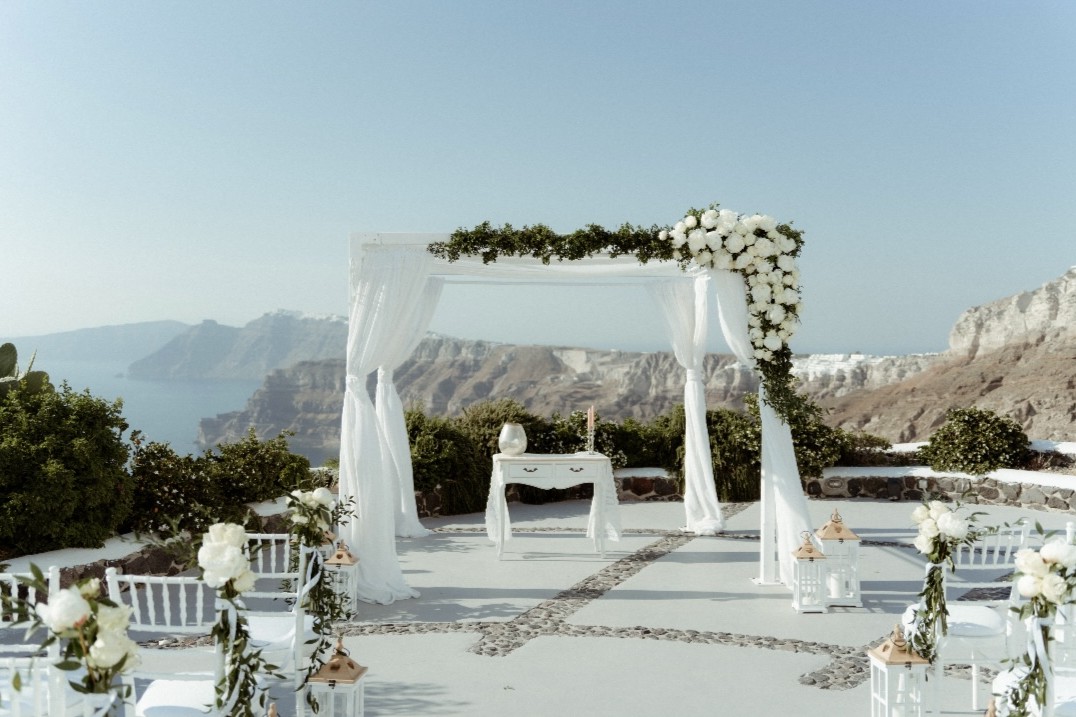 Gazebo em santorini grecia